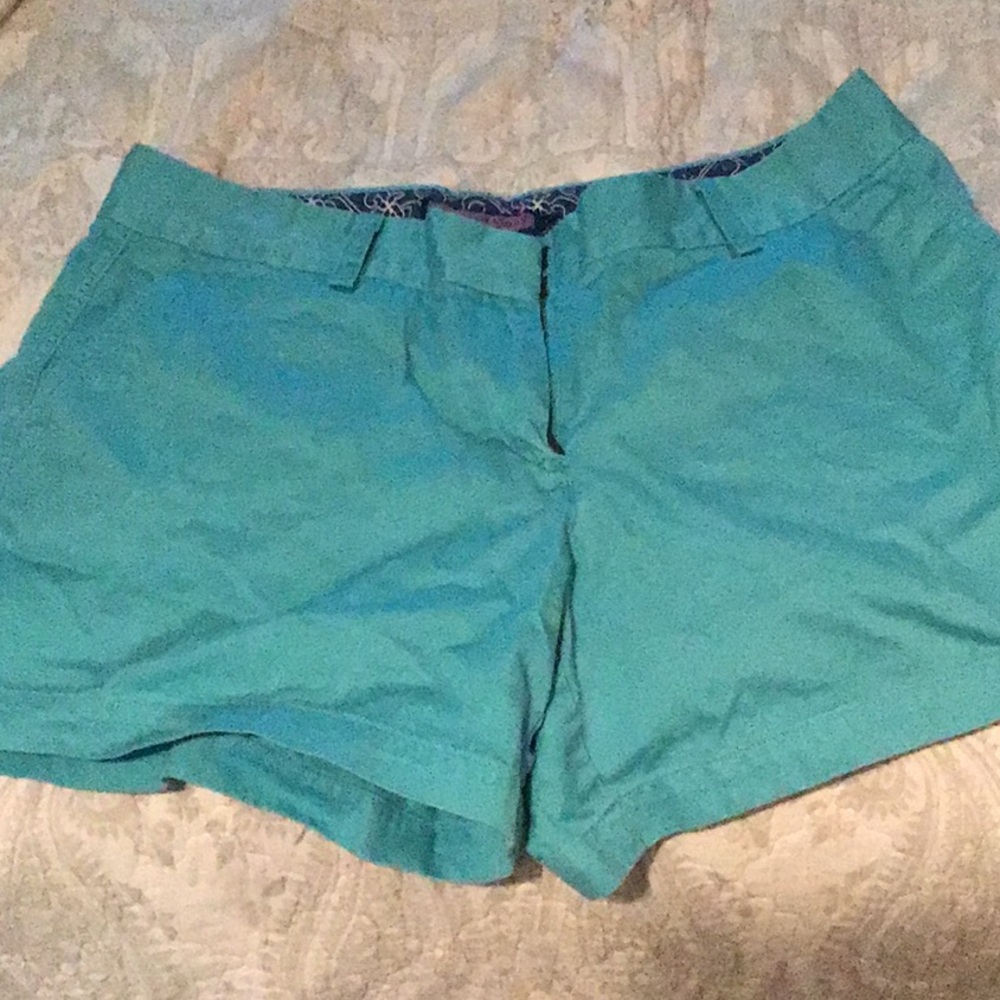 Vineyard Vines turquoise shorts sz 12